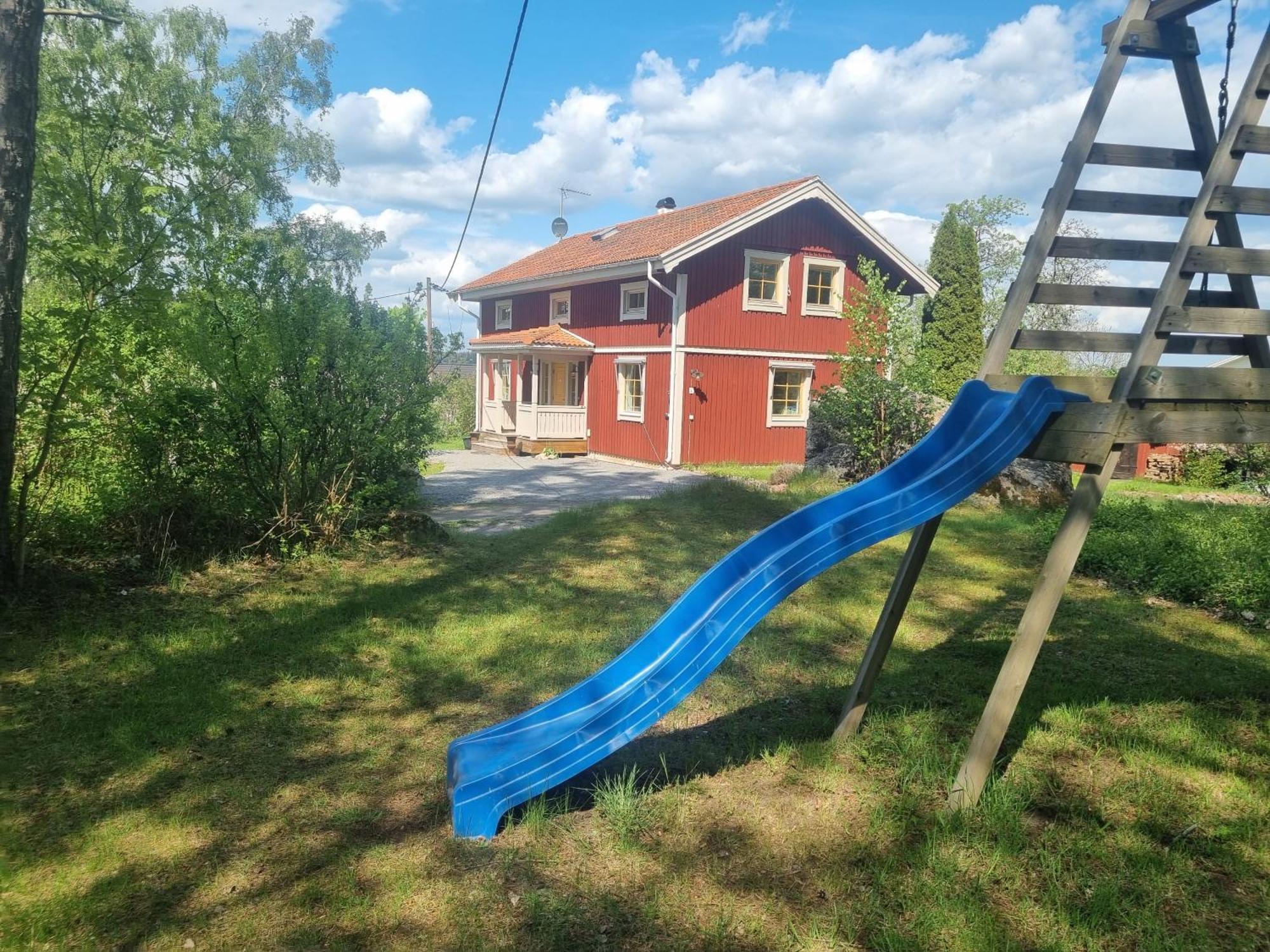 Saellinge House - Cozy Villa With Fireplace And Garden Close To 웁살라 외부 사진