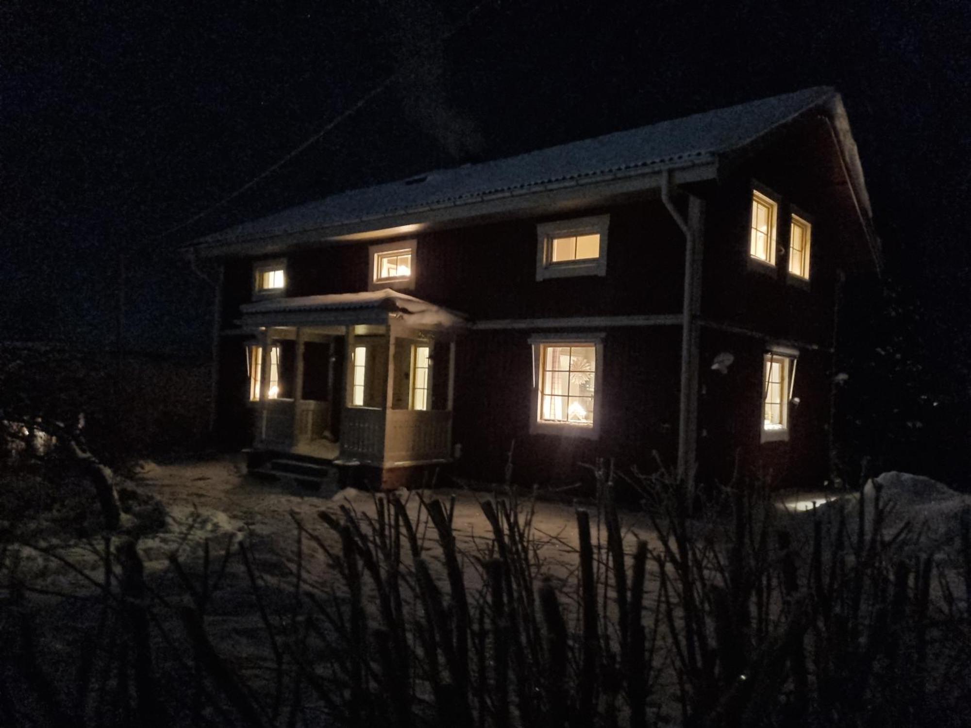 Saellinge House - Cozy Villa With Fireplace And Garden Close To 웁살라 외부 사진