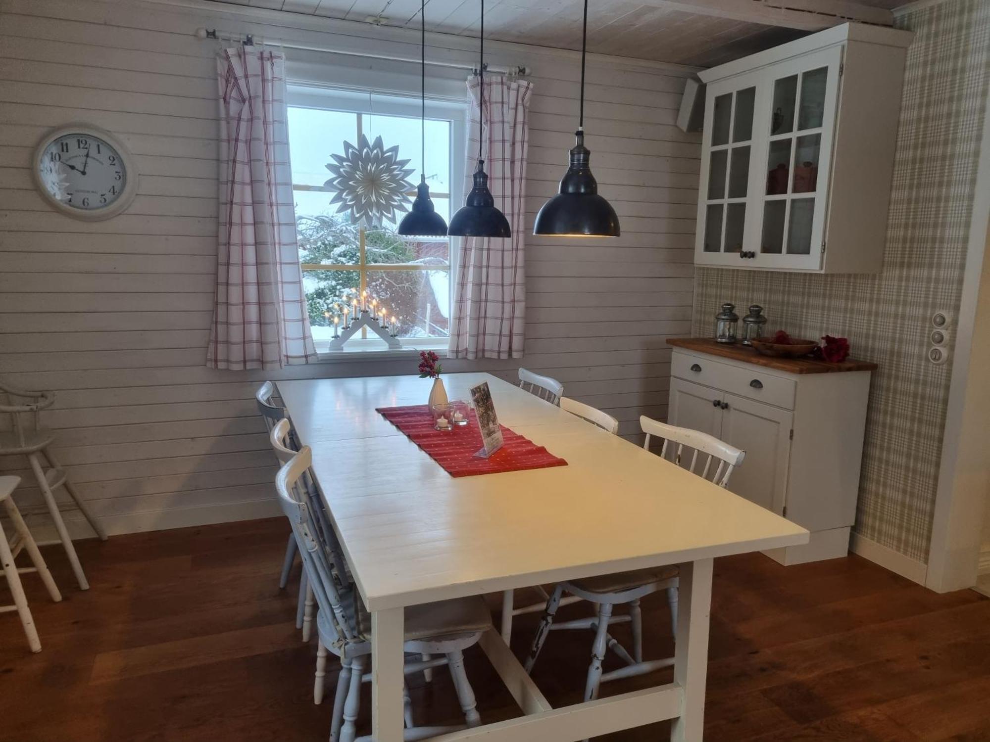 Saellinge House - Cozy Villa With Fireplace And Garden Close To 웁살라 외부 사진